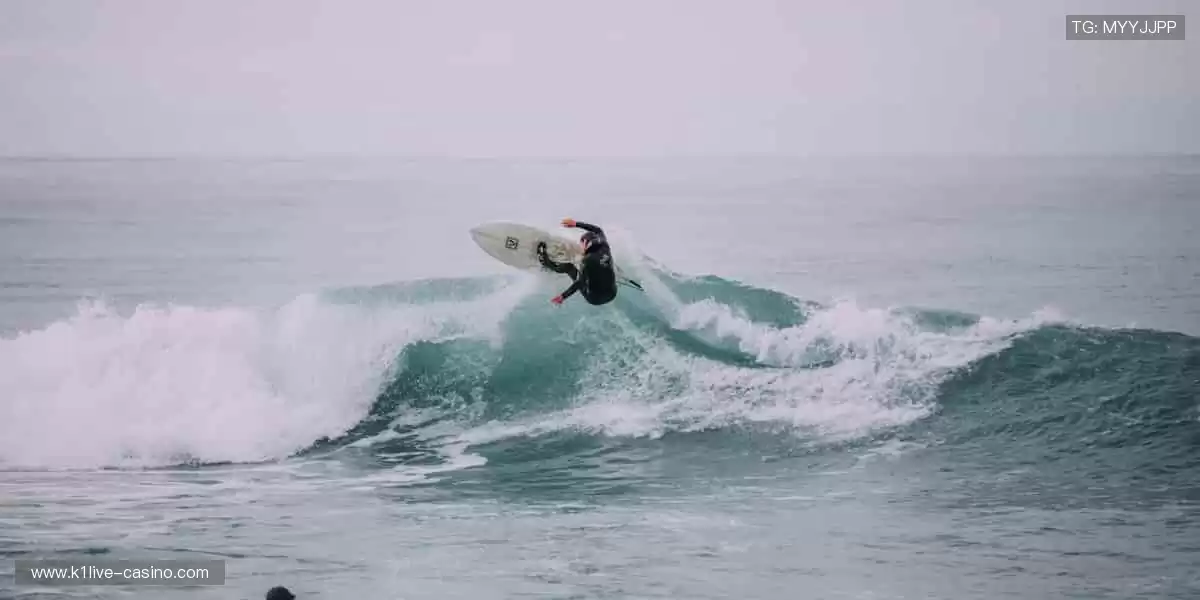 📺高清直播,零时差狂欢!锁定屏幕,不错过每一个绝杀瞬间!